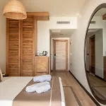L'saranda House 16 Adult Only