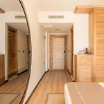 L'saranda House 16 Adult Only Hotel