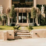 L'saranda House 16 Adult Only *