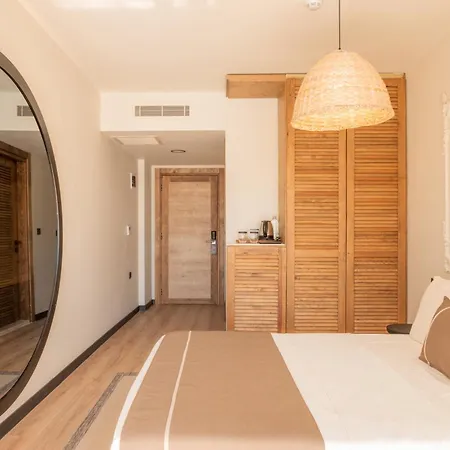 The Local House Ayasaranda Adults Only 酒店