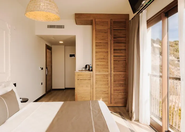 酒店 The Local House Ayasaranda Adults Only *