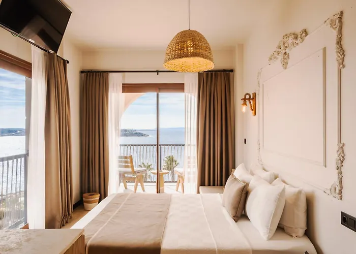 酒店 The Local House Ayasaranda Adults Only