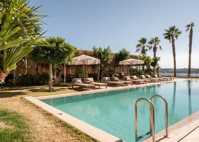 酒店 The Local House Ayasaranda Adults Only *